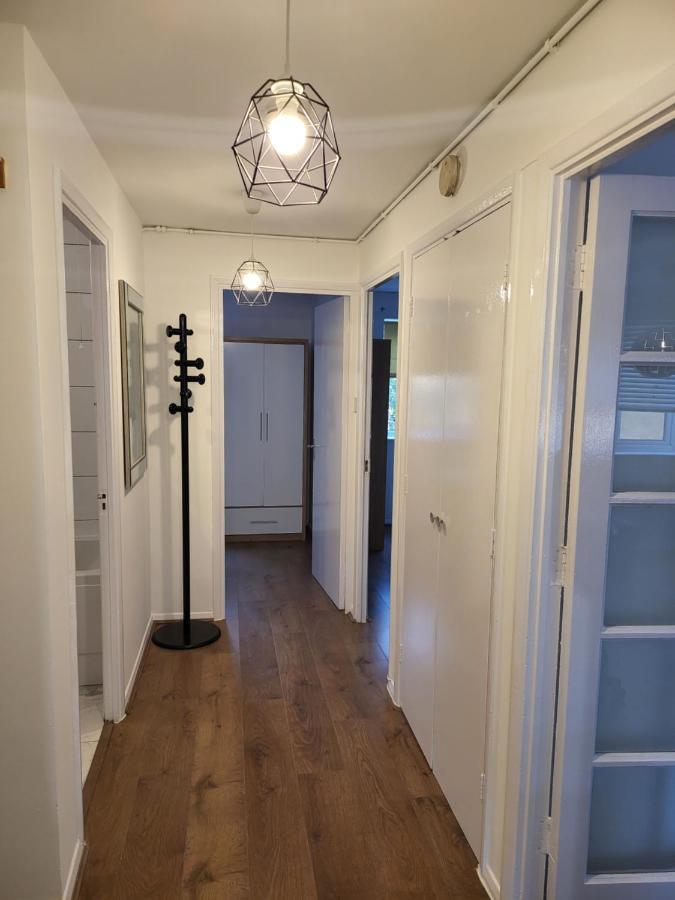 2Bedrm-4Guests-Parking-Nearstation Apartment London Bagian luar foto